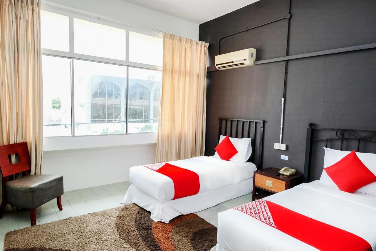 Oyo 559 Aslah Boutique Hotel Kota Bharu Esterno foto